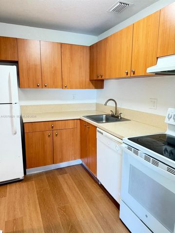 411 Executive Center Drive 109, West Palm Beach, FL 33401