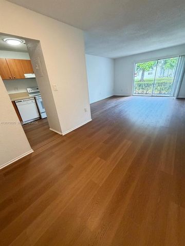 411 Executive Center Drive 109, West Palm Beach, FL 33401