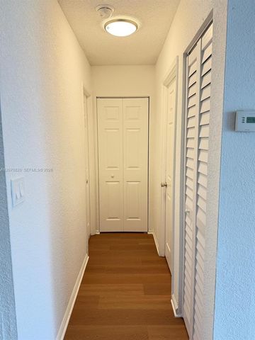 411 Executive Center Drive 109, West Palm Beach, FL 33401