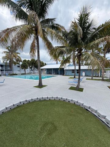 411 Executive Center Drive 109, West Palm Beach, FL 33401