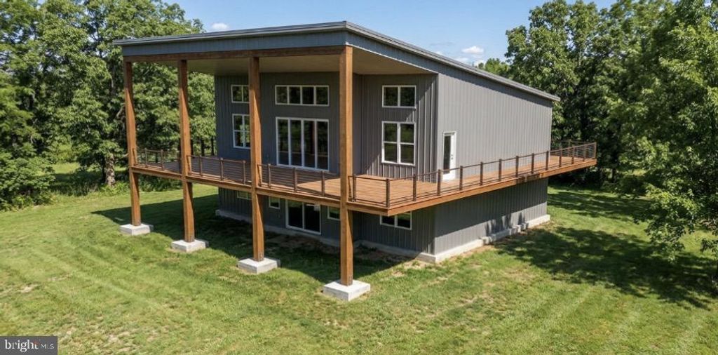 1416 DRUMMER HILL RD, Front Royal, VA 22630