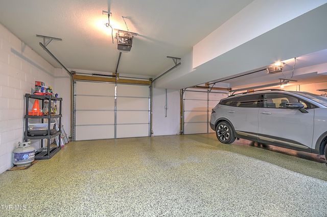134 May Apple Drive, Bluff City, TN 37618