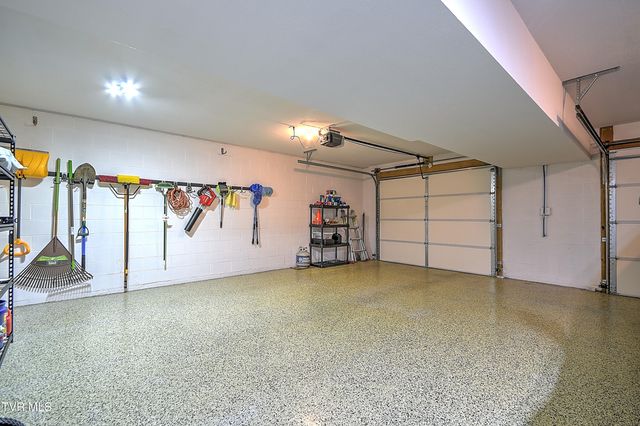 134 May Apple Drive, Bluff City, TN 37618