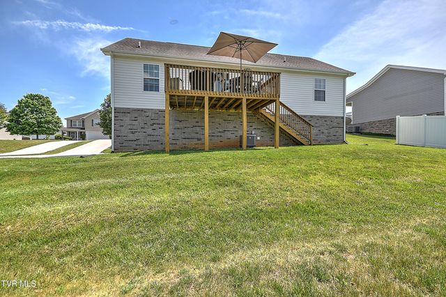 134 May Apple Drive, Bluff City, TN 37618