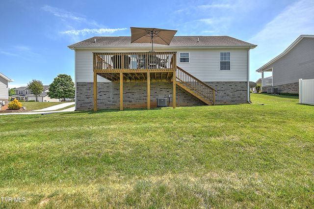 134 May Apple Drive, Bluff City, TN 37618
