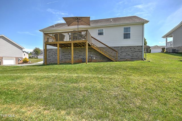 134 May Apple Drive, Bluff City, TN 37618