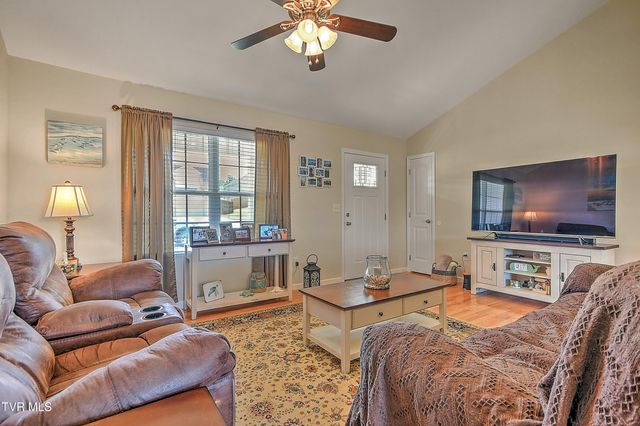 134 May Apple Drive, Bluff City, TN 37618