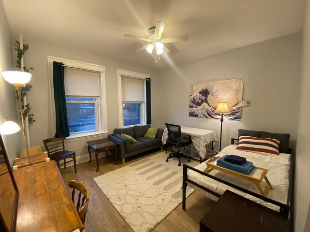 316 Summit Avenue 6, Boston, MA 02135