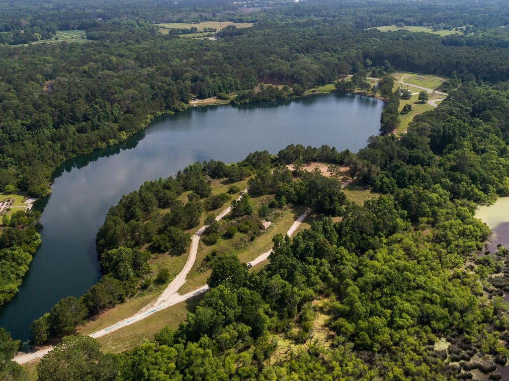 Image 49 of property listing at 4066 Gnarled Oaks Lane, Johns Island, SC 29455