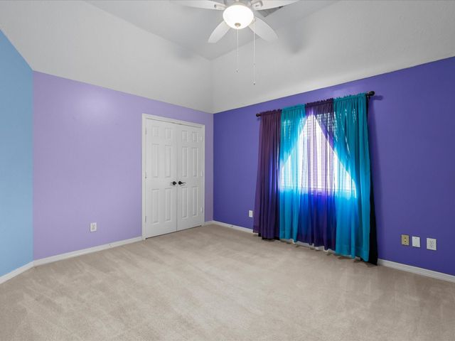 201 Lago Vista Street, Kemah, TX 77565