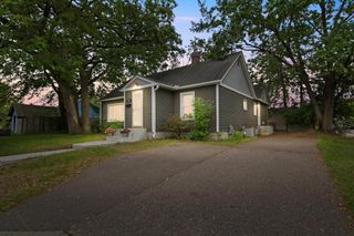 613 5th Street NW, Elk River, MN 55330