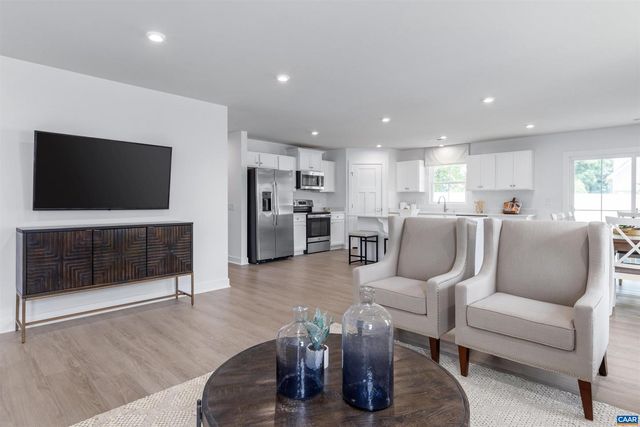 128 GUNNISON DR, Barboursville, VA 22923