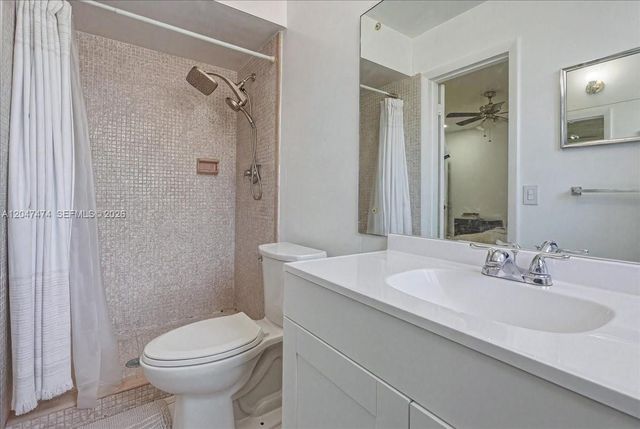 7850 W 16th Avenue, Hialeah, FL 33014