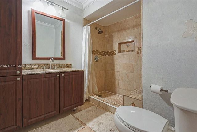 7850 W 16th Avenue, Hialeah, FL 33014