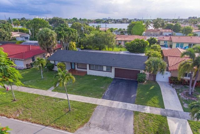 7850 W 16th Avenue, Hialeah, FL 33014