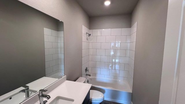 139 STANTON Avenue, Rhome, TX 76078