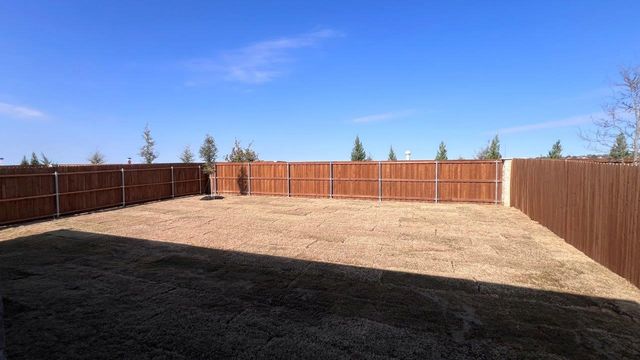 139 STANTON Avenue, Rhome, TX 76078