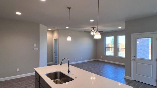 139 STANTON Avenue, Rhome, TX 76078