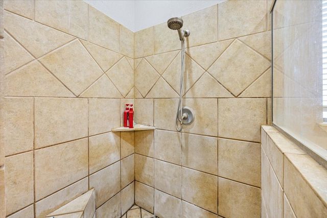 5315 Sun Meadow Drive, Grapevine, TX 76051