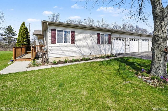 9358 Parkview Circle, Mundy Township, MI 48439