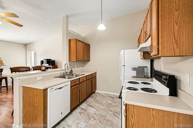 9358 Parkview Circle, Mundy Township, MI 48439