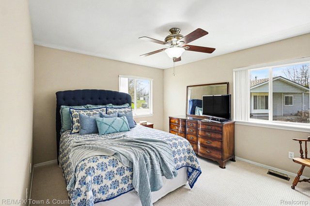 9358 Parkview Circle, Mundy Township, MI 48439