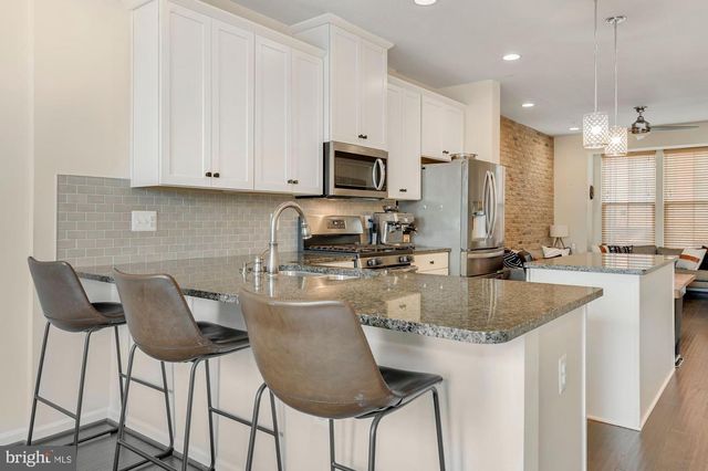 6106 CHRONICLE ST, Hyattsville, MD 20782