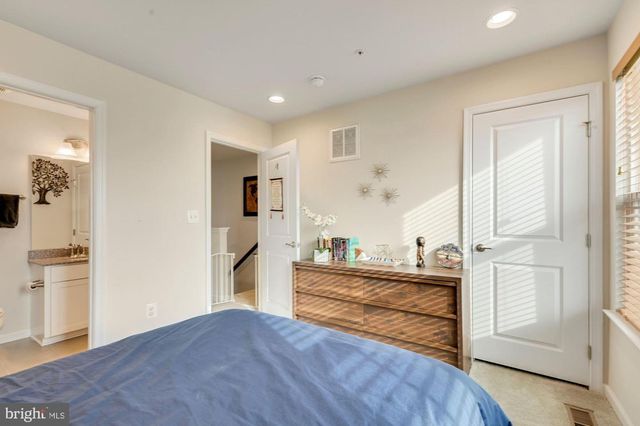 6106 CHRONICLE ST, Hyattsville, MD 20782