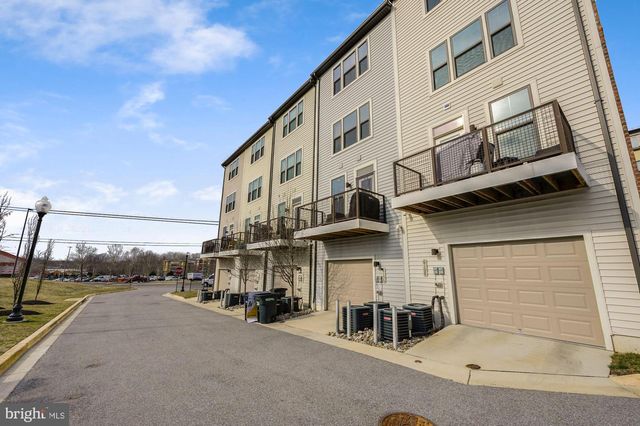 6106 CHRONICLE ST, Hyattsville, MD 20782
