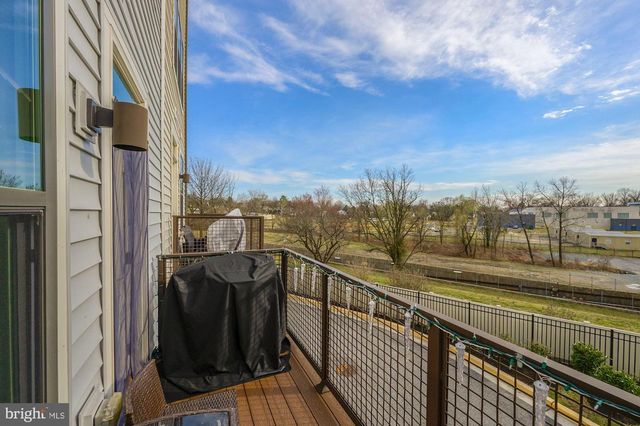 6106 CHRONICLE ST, Hyattsville, MD 20782