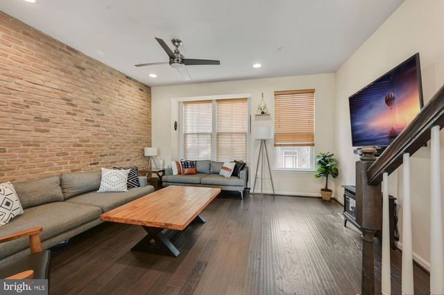 6106 CHRONICLE ST, Hyattsville, MD 20782