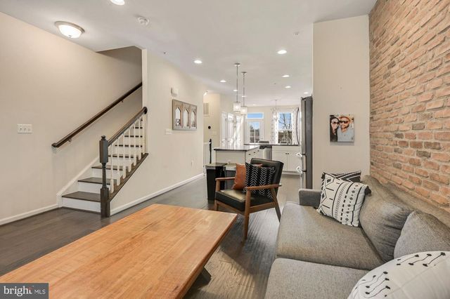 6106 CHRONICLE ST, Hyattsville, MD 20782