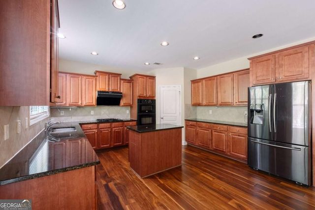 3919 Grand Park Drive, Suwanee, GA 30024