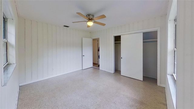 6374 HAMPTON DRIVE N, St Petersburg, FL 33710