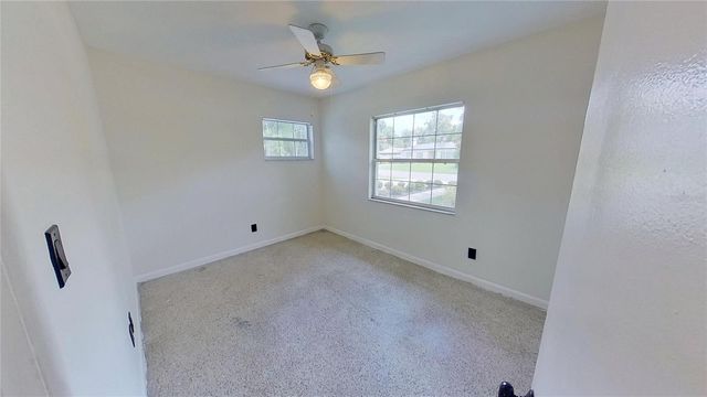 6374 HAMPTON DRIVE N, St Petersburg, FL 33710