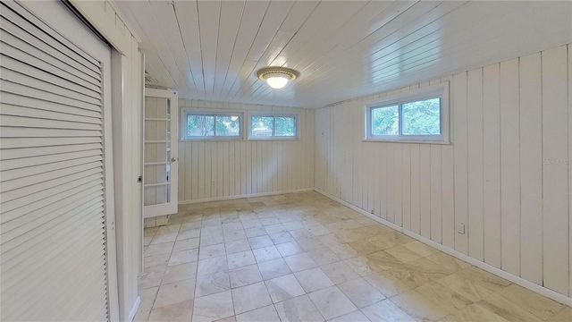 6374 HAMPTON DRIVE N, St Petersburg, FL 33710