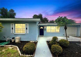 6374 HAMPTON DRIVE N, St Petersburg, FL 33710