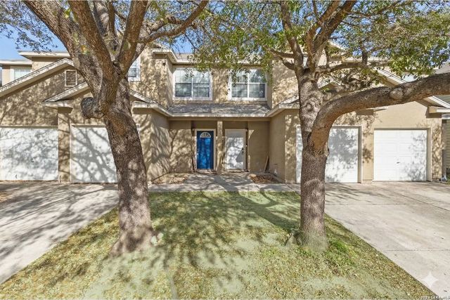 7815 Kingsbury Wood, San Antonio, TX 78240