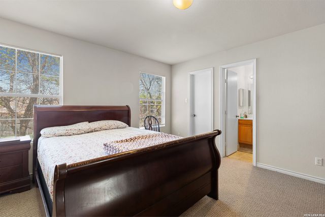 7815 Kingsbury Wood, San Antonio, TX 78240