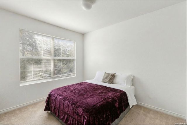 7815 Kingsbury Wood, San Antonio, TX 78240