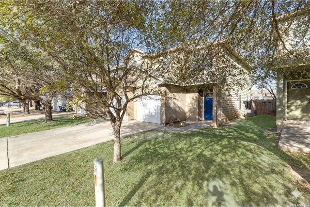 7815 Kingsbury Wood, San Antonio, TX 78240