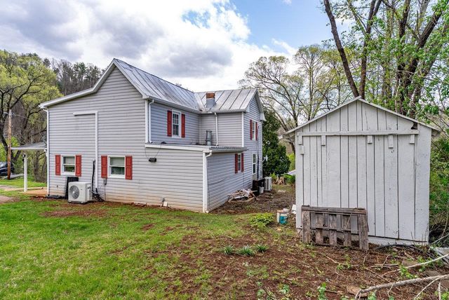 3183 JOLLETT RD, Elkton, VA 22827