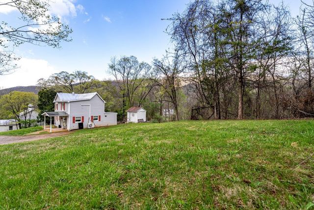 3183 JOLLETT RD, Elkton, VA 22827