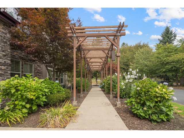 1258 Nw Shattuck Way 308, Gresham, OR 97030