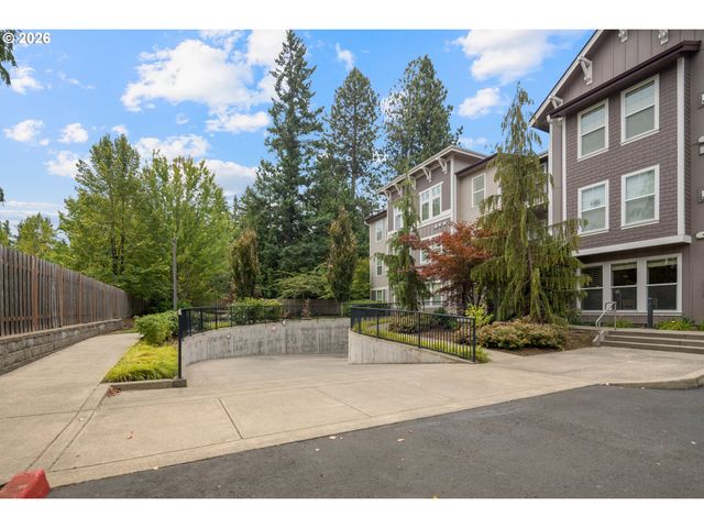 1258 Nw Shattuck Way 308, Gresham, OR 97030
