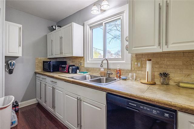 198 Illinois Street, Rochester, NY 14609