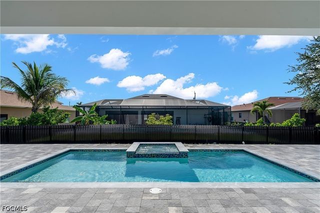 129 SW 34th AVE, Cape Coral, FL 33991