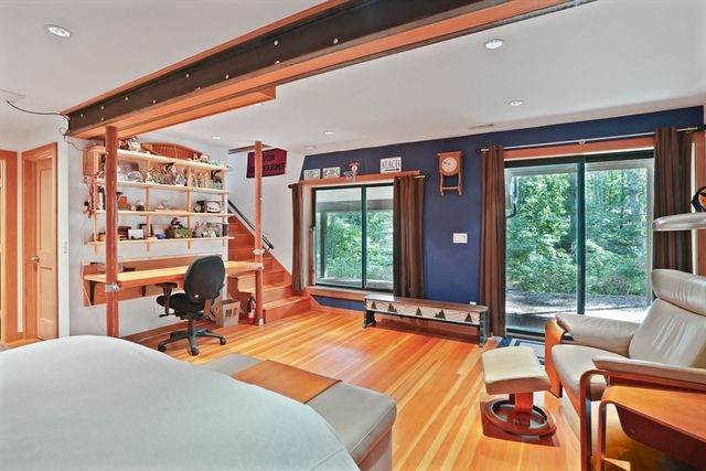 159 Lake Street, Tisbury, MA 02568