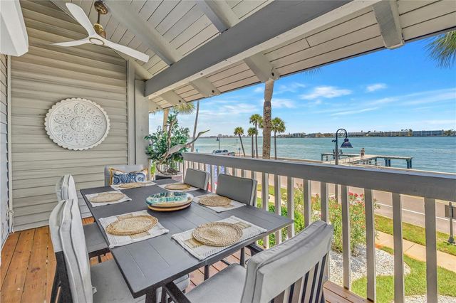 1010 PASS A GRILLE WAY 2, St Pete Beach, FL 33706