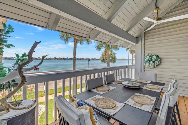 1010 PASS A GRILLE WAY 2, St Pete Beach, FL 33706